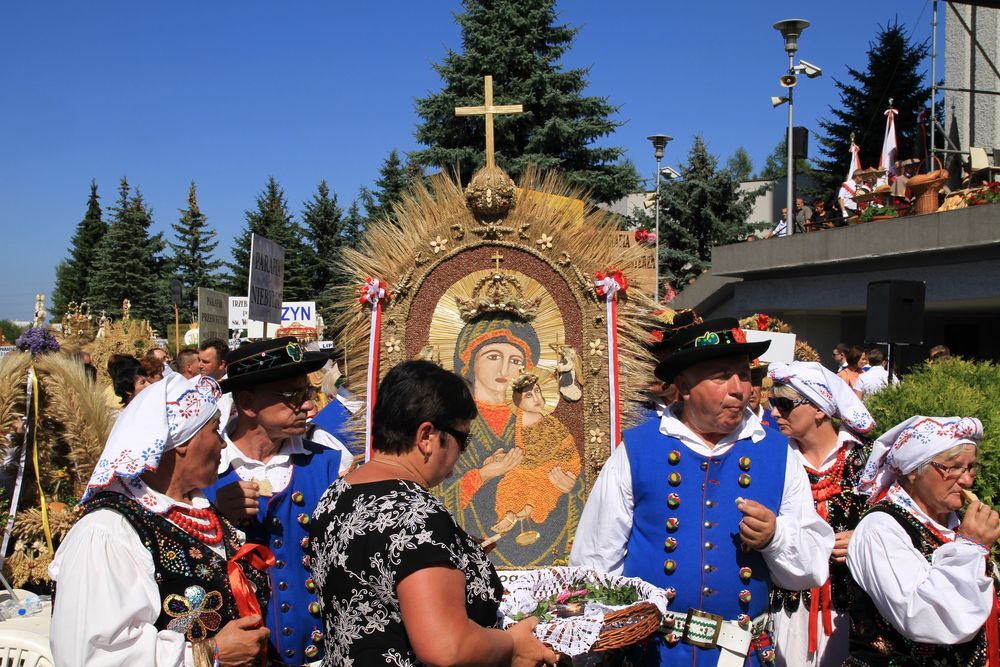 Dożynki diecezjalne w katedrze rzeszowskiej 