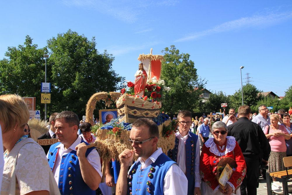 Dożynki diecezjalne w katedrze rzeszowskiej 