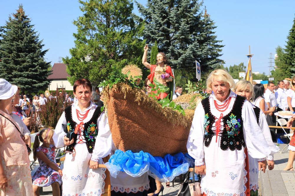 Dożynki diecezjalne w katedrze rzeszowskiej 