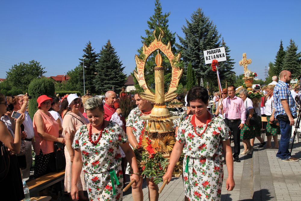 Dożynki diecezjalne w katedrze rzeszowskiej 