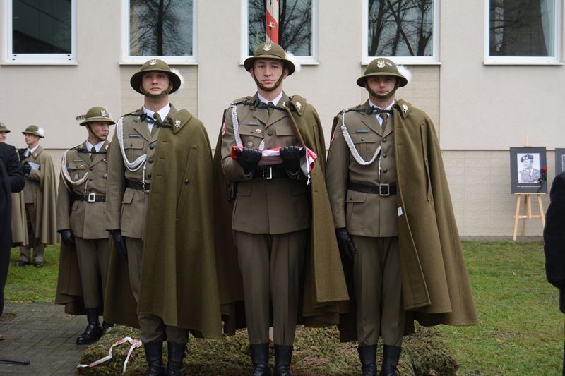 Odsłonięcie pomnika smoleńskiego