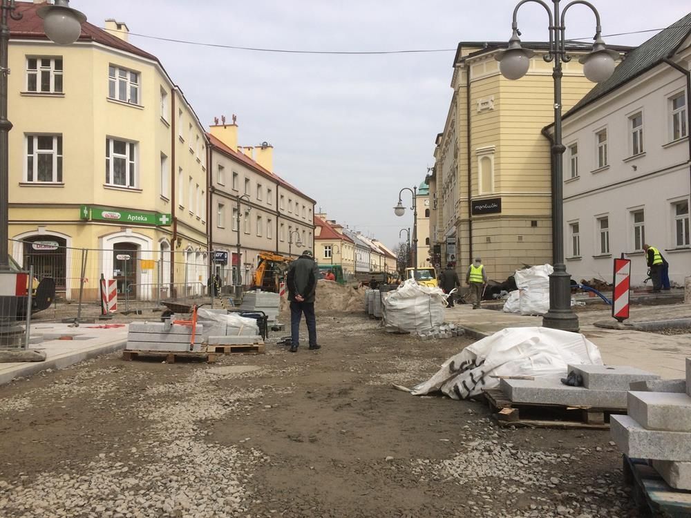 Przebudowa ul. 3 Maja (25.03.2017)
