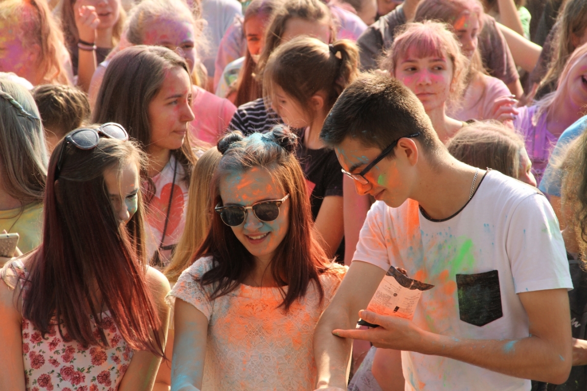 FESTIWAL KOLORÓW