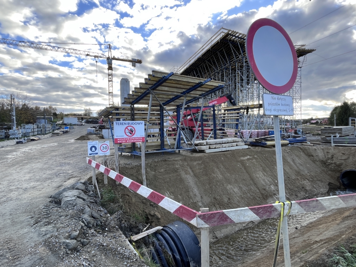 Na budowie drogi ekspresowej S19 Rzeszów Południe - Babica