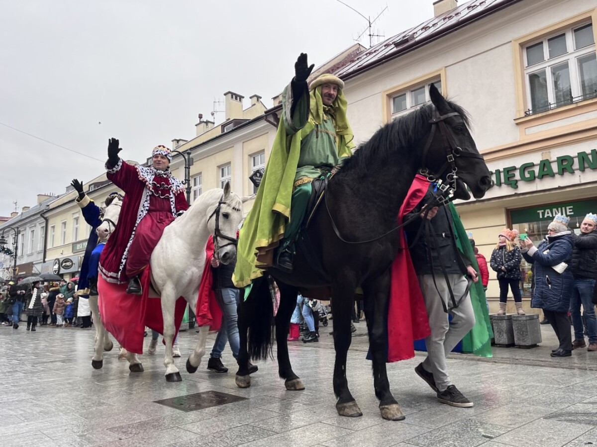 Orszak Trzech Króli na ulicach Rzeszowa 2024