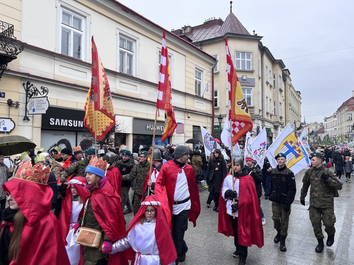 Orszak Trzech Króli na ulicach Rzeszowa 2024