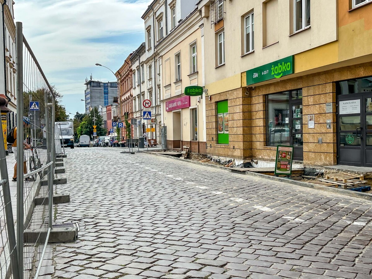 Rzeszów - Przebudowa chodnika przy ul. Matejki i Słowackiego