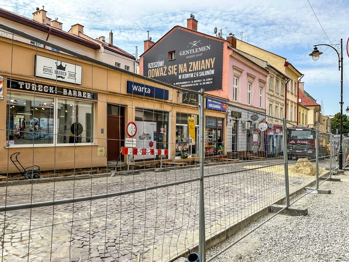 Rzeszów - Przebudowa chodnika przy ul. Matejki i Słowackiego