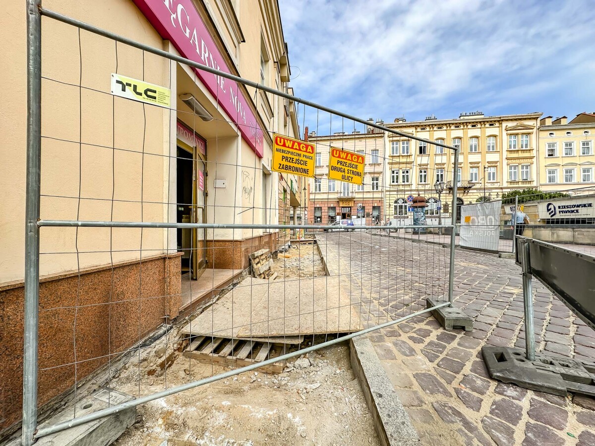 Rzeszów - Przebudowa chodnika przy ul. Matejki i Słowackiego