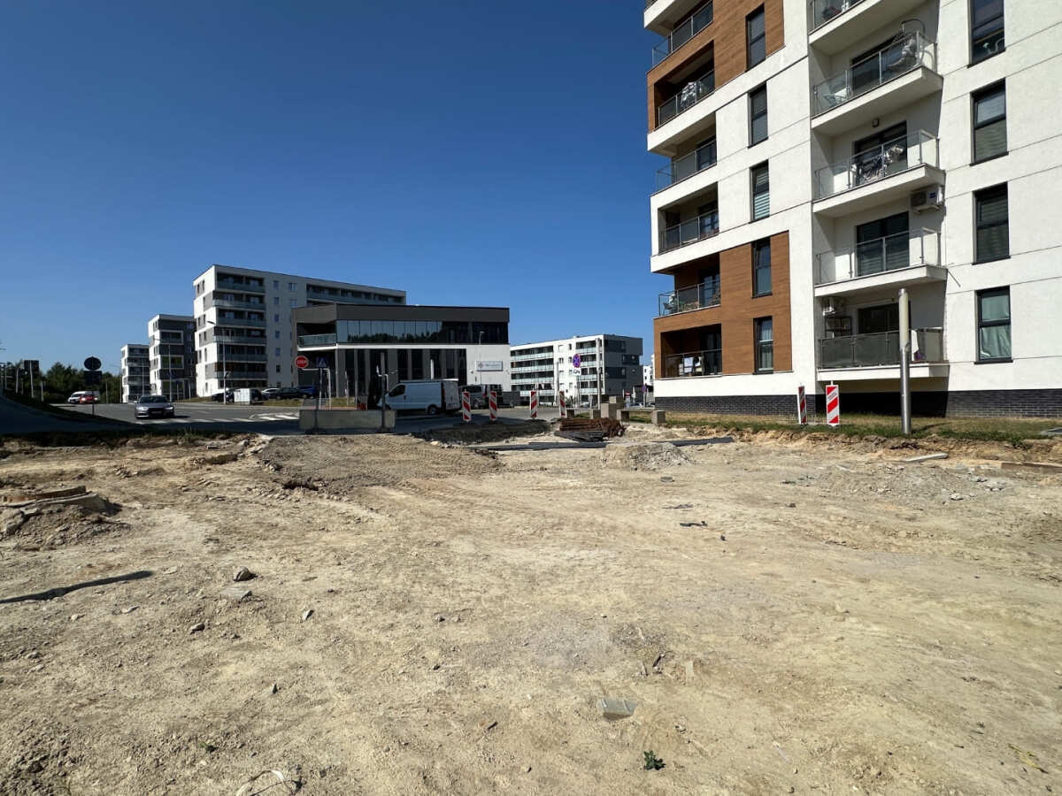Rzeszów - Budowa odcinka drogi, która połączy ulice Wyspiańskiego i Wołyńską [wrzesień 2024]