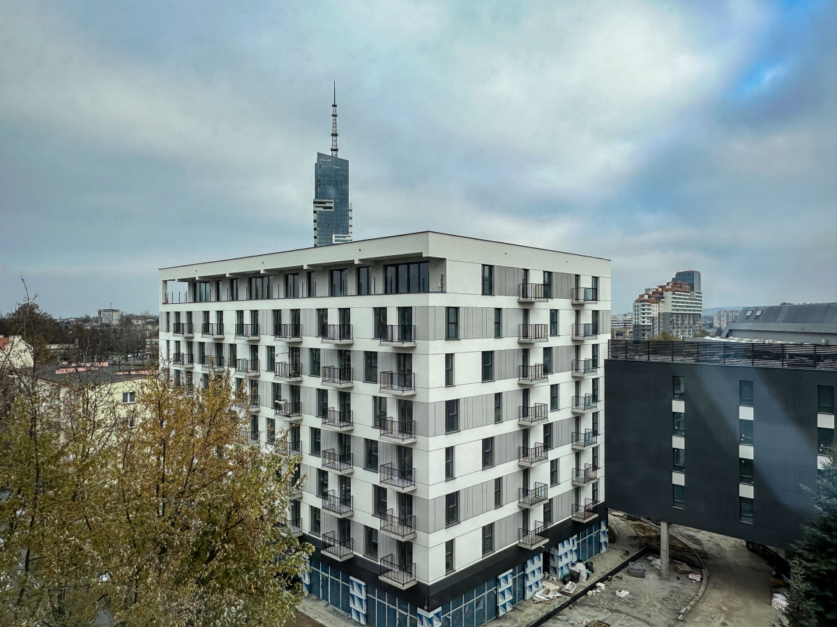 Rzeszów - Budowa Capital Towers Residence w sąsiedztwie hali Podpromie [listopad 2024]