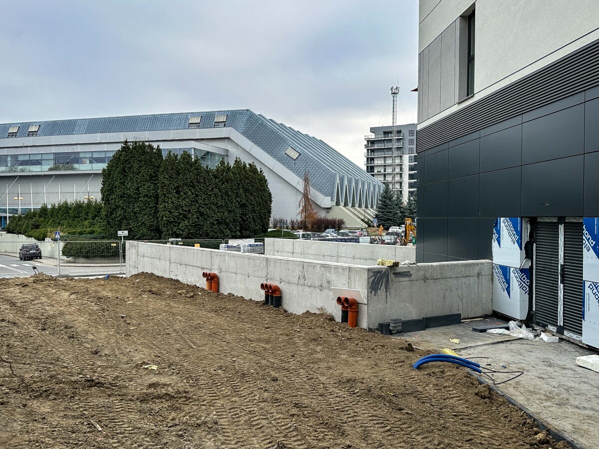 Rzeszów - Budowa Capital Towers Residence w sąsiedztwie hali Podpromie [listopad 2024]