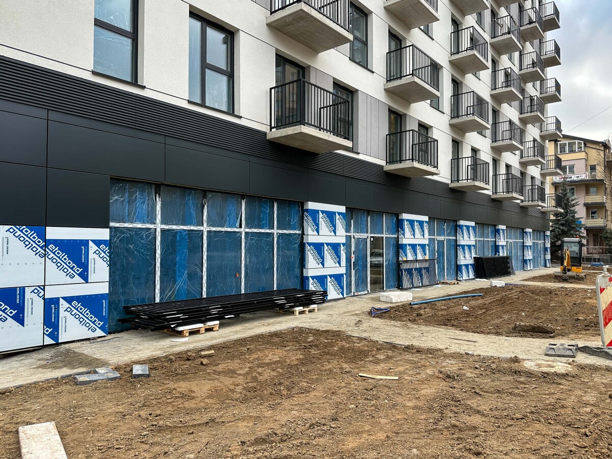 Rzeszów - Budowa Capital Towers Residence w sąsiedztwie hali Podpromie [listopad 2024]