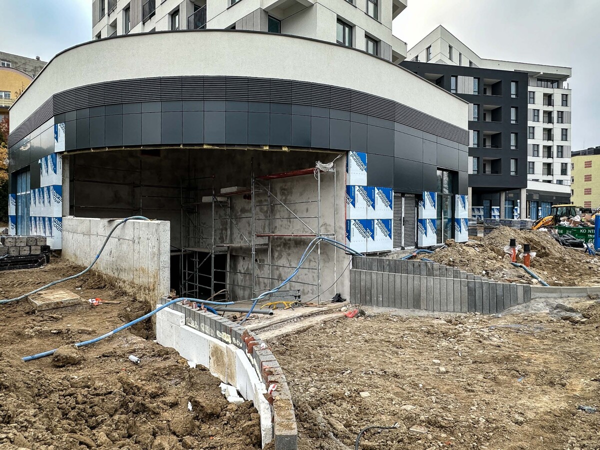 Rzeszów - Budowa Capital Towers Residence w sąsiedztwie hali Podpromie [listopad 2024]