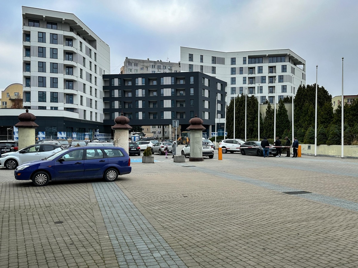 Rzeszów - Budowa Capital Towers Residence w sąsiedztwie hali Podpromie [listopad 2024]