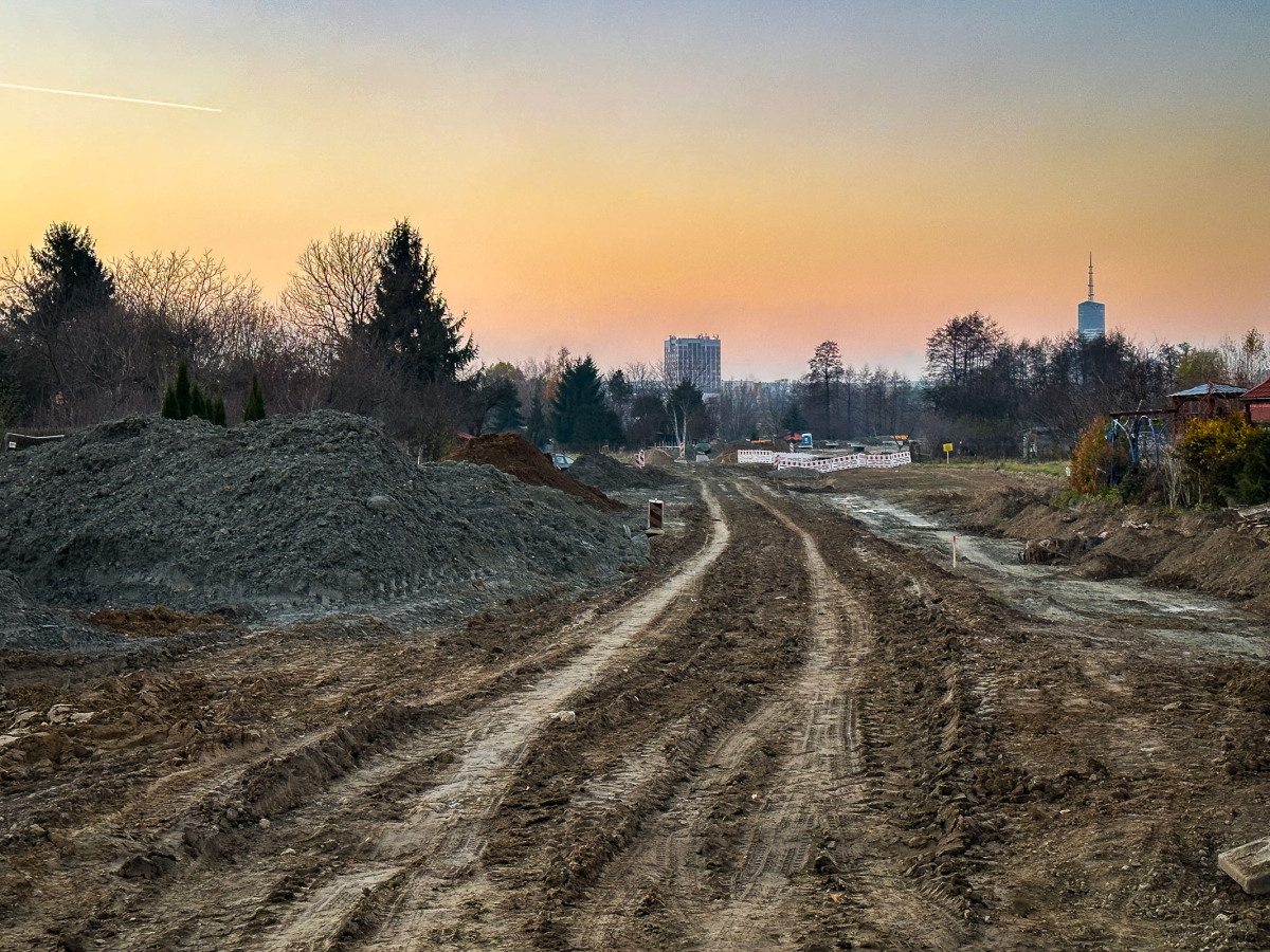 Rzeszów - Budowa drogi, która połączy ulice Krzyżanowskiego i Wieniawskiego [listopad 2024]