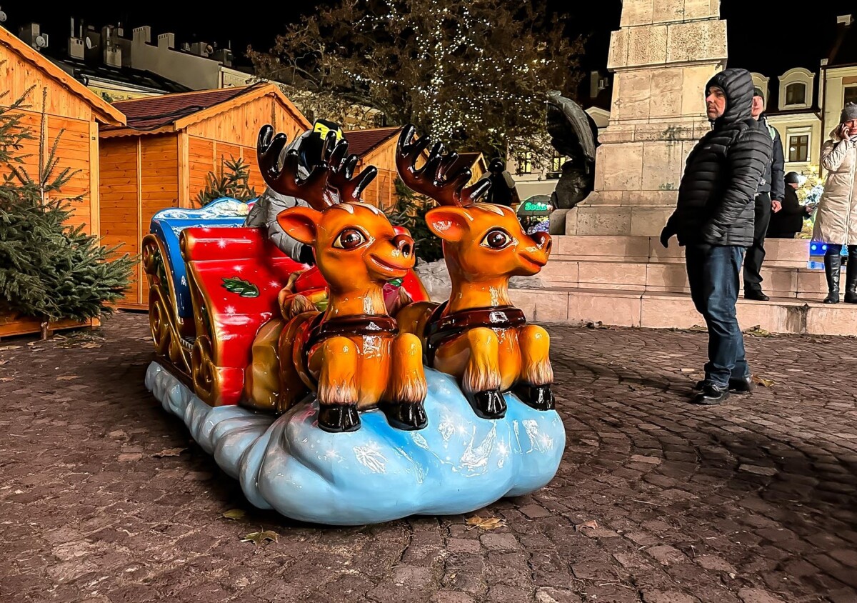 Rzeszów - Otwarcie Świątecznego Miasteczka - 6.12.2024