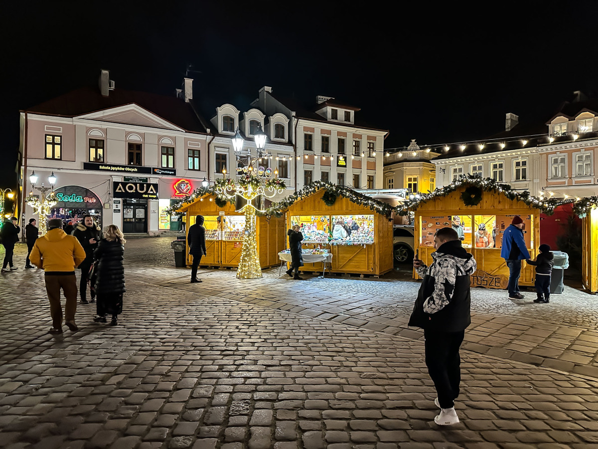 Rzeszów - Otwarcie Świątecznego Miasteczka - 6.12.2024