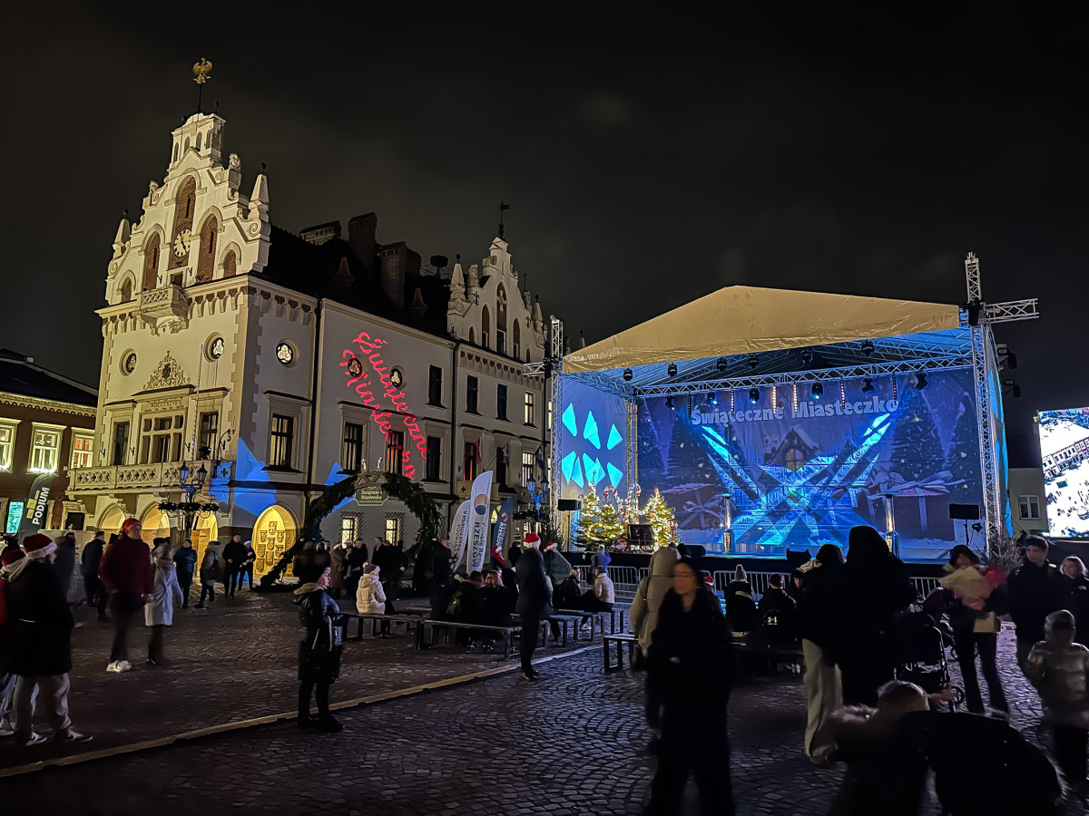 Rzeszów - Otwarcie Świątecznego Miasteczka - 6.12.2024