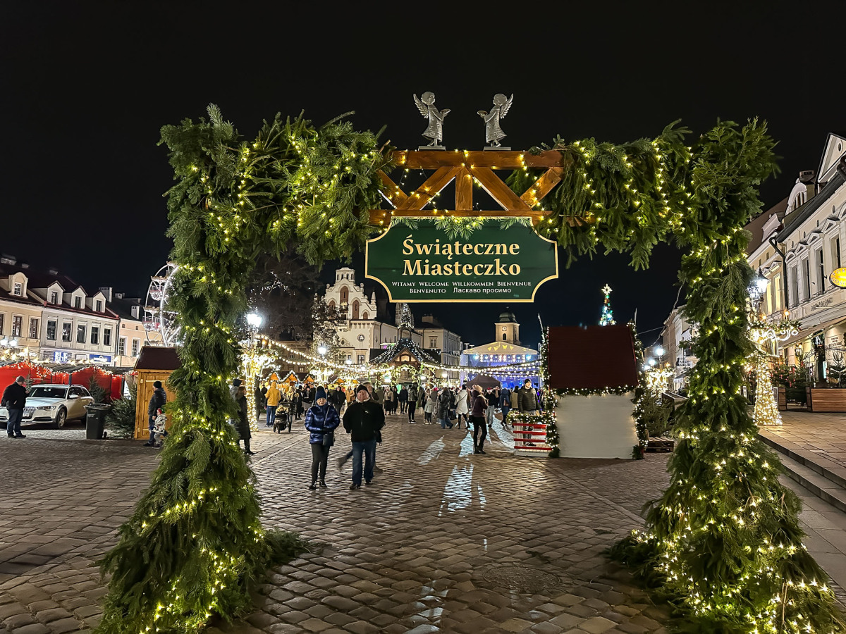 Rzeszów - Otwarcie Świątecznego Miasteczka - 6.12.2024