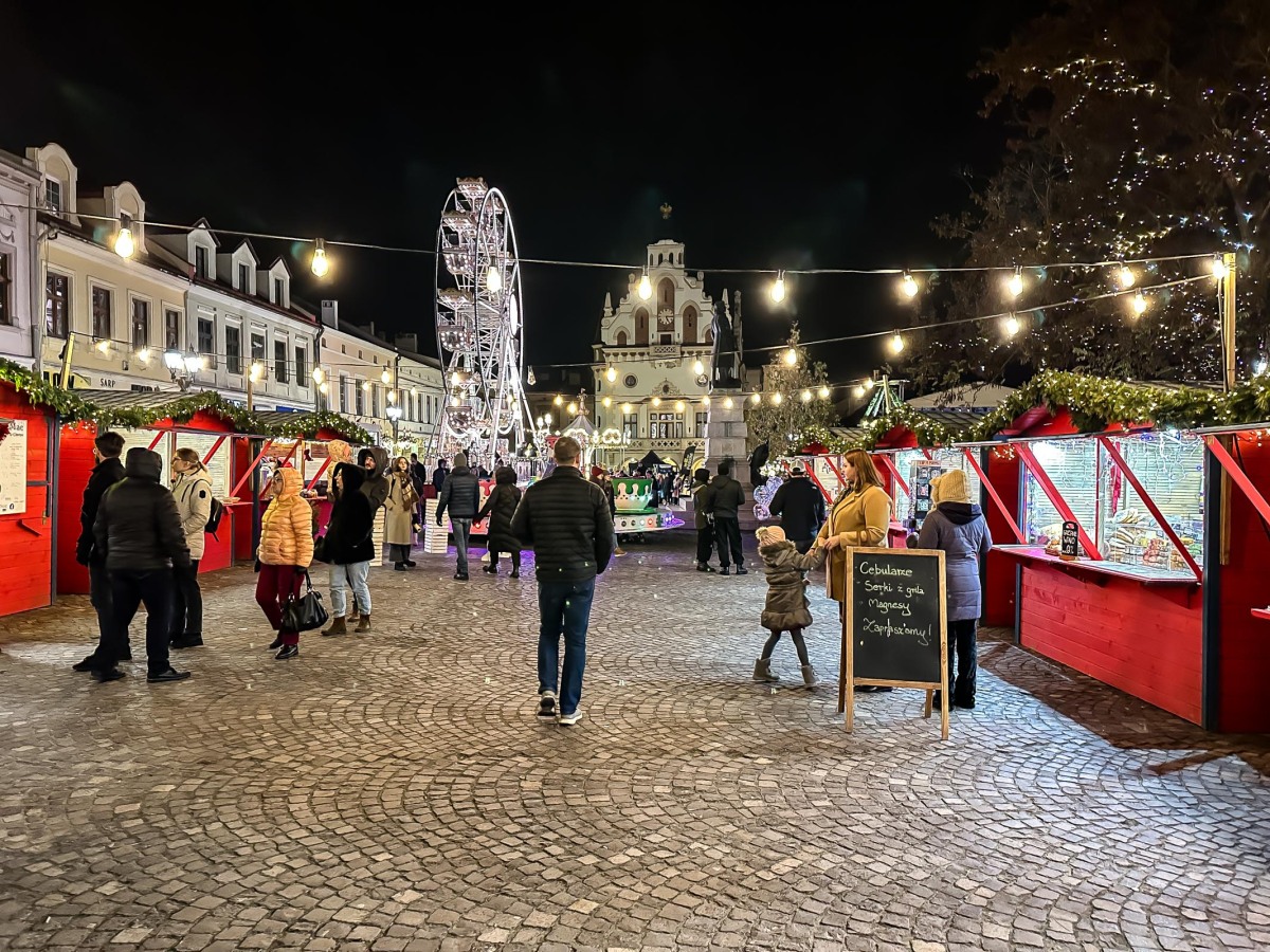 Rzeszów - Otwarcie Świątecznego Miasteczka - 6.12.2024
