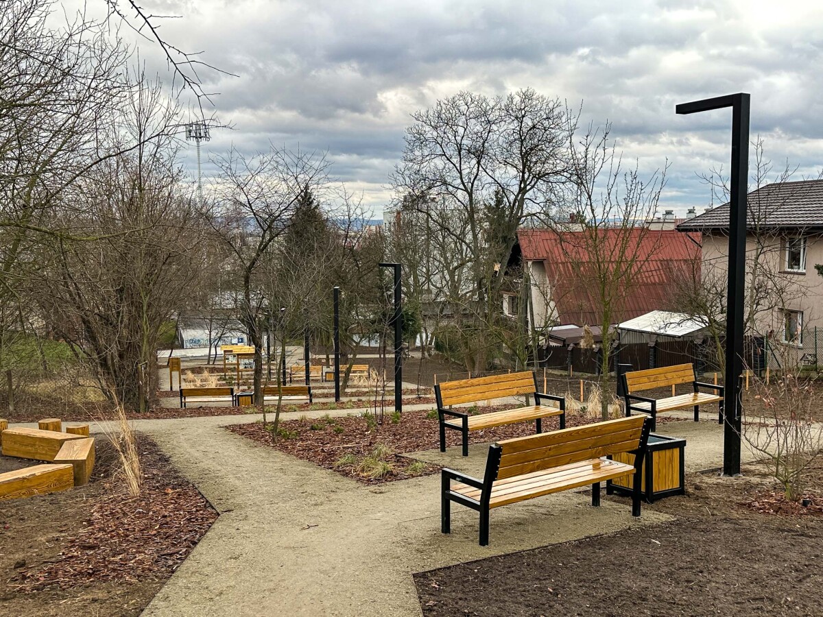 Rzeszów - Ogród kieszonkowy na osiedlu Pobitno [grudzień 2024]