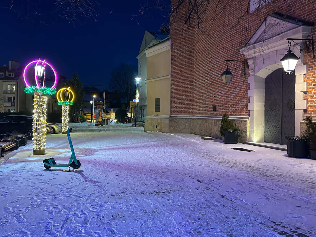 Rzeszów - Świąteczne Miasteczko i iluminacje w centrum Rzeszowa