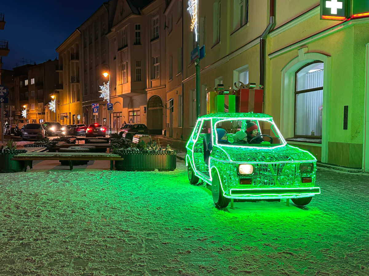 Rzeszów - Świąteczne Miasteczko i iluminacje w centrum Rzeszowa