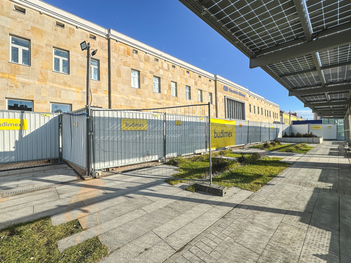 Rzeszów - Przebudowa budynku dworca PKP w Rzeszowie [styczeń 2024]