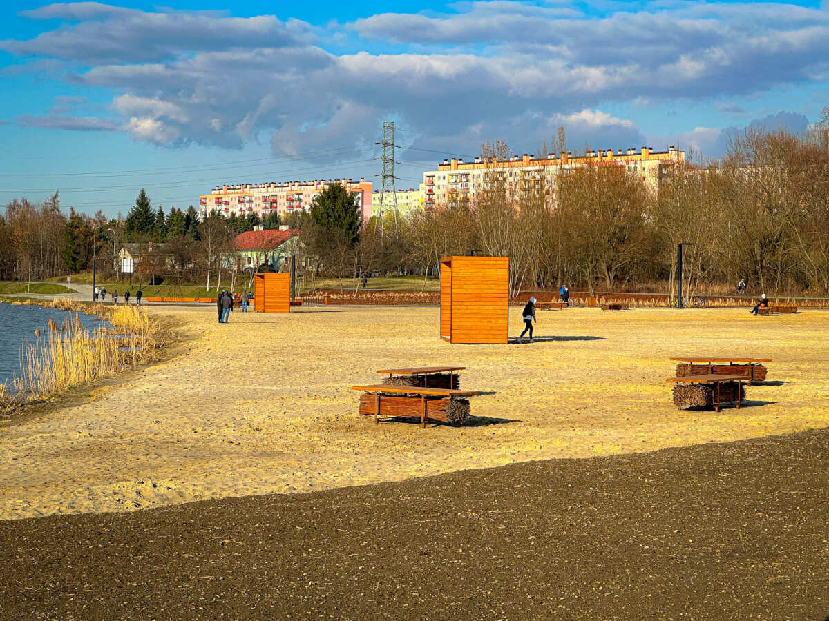 Rzeszów - Słoneczna niedziela na miejskiej plaży