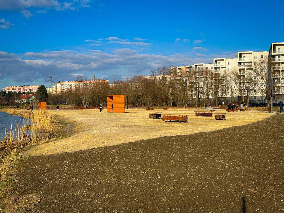 Rzeszów - Słoneczna niedziela na miejskiej plaży