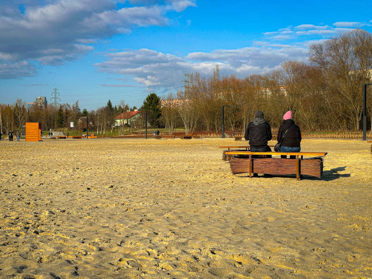 Rzeszów - Słoneczna niedziela na miejskiej plaży