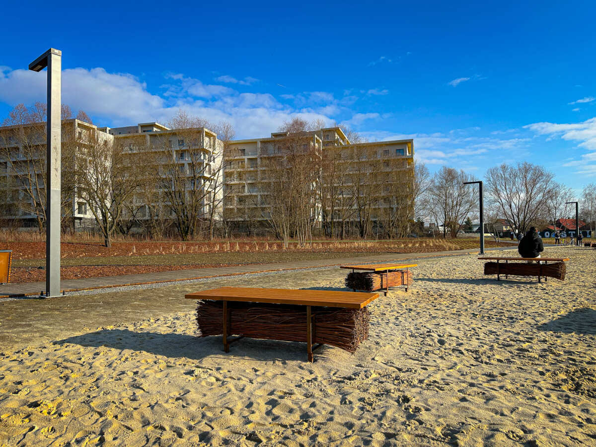 Rzeszów - Słoneczna niedziela na miejskiej plaży
