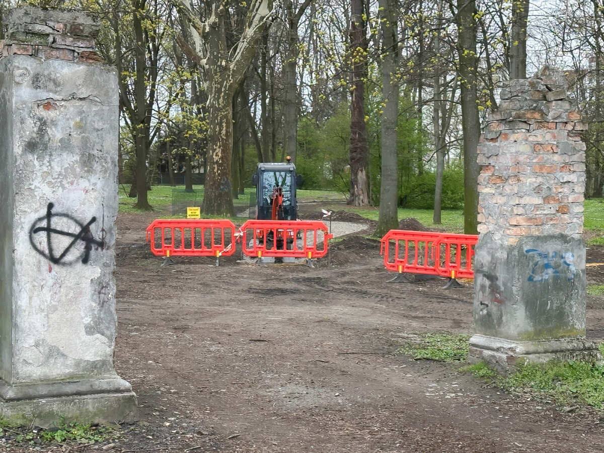 Rzeszów - Rewitalizacja parku na osiedlu Słocina [kwiecień 2025]