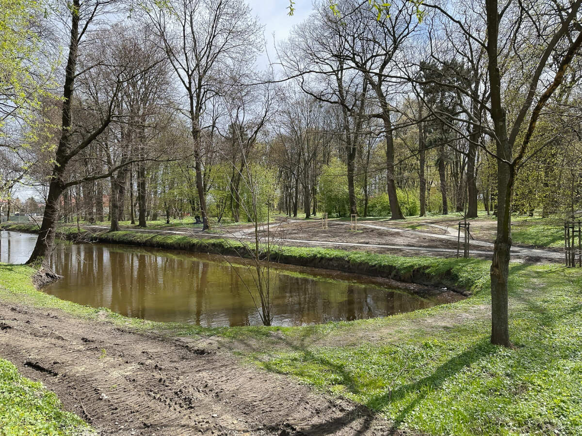Rzeszów - Rewitalizacja parku na osiedlu Słocina [kwiecień 2025]