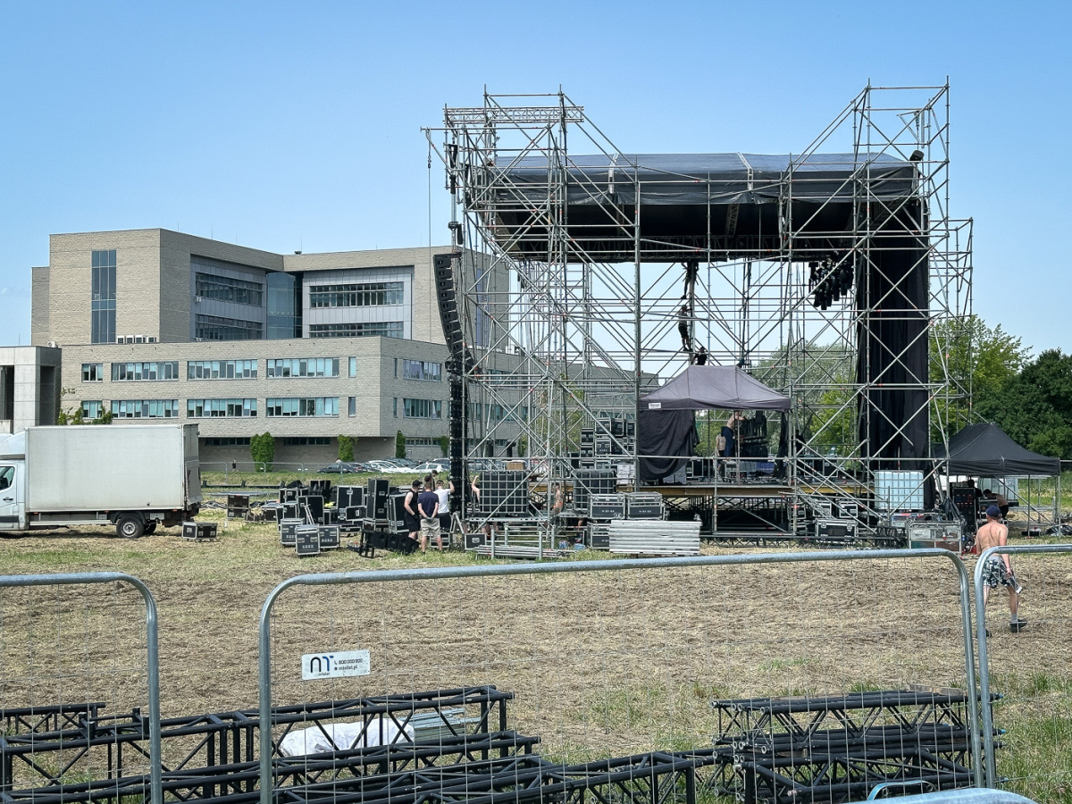 Rzeszów - KultURalia 2025. Budowa miasteczka studenckiego i wielkiej sceny koncertowej