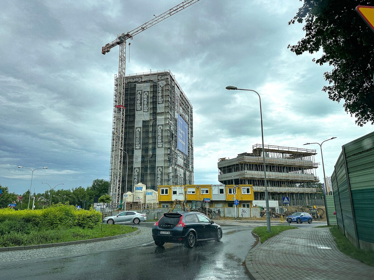 Rzeszów - II etap budowy kompleksu KrakoVska w Rzeszowie [czerwiec 2025]