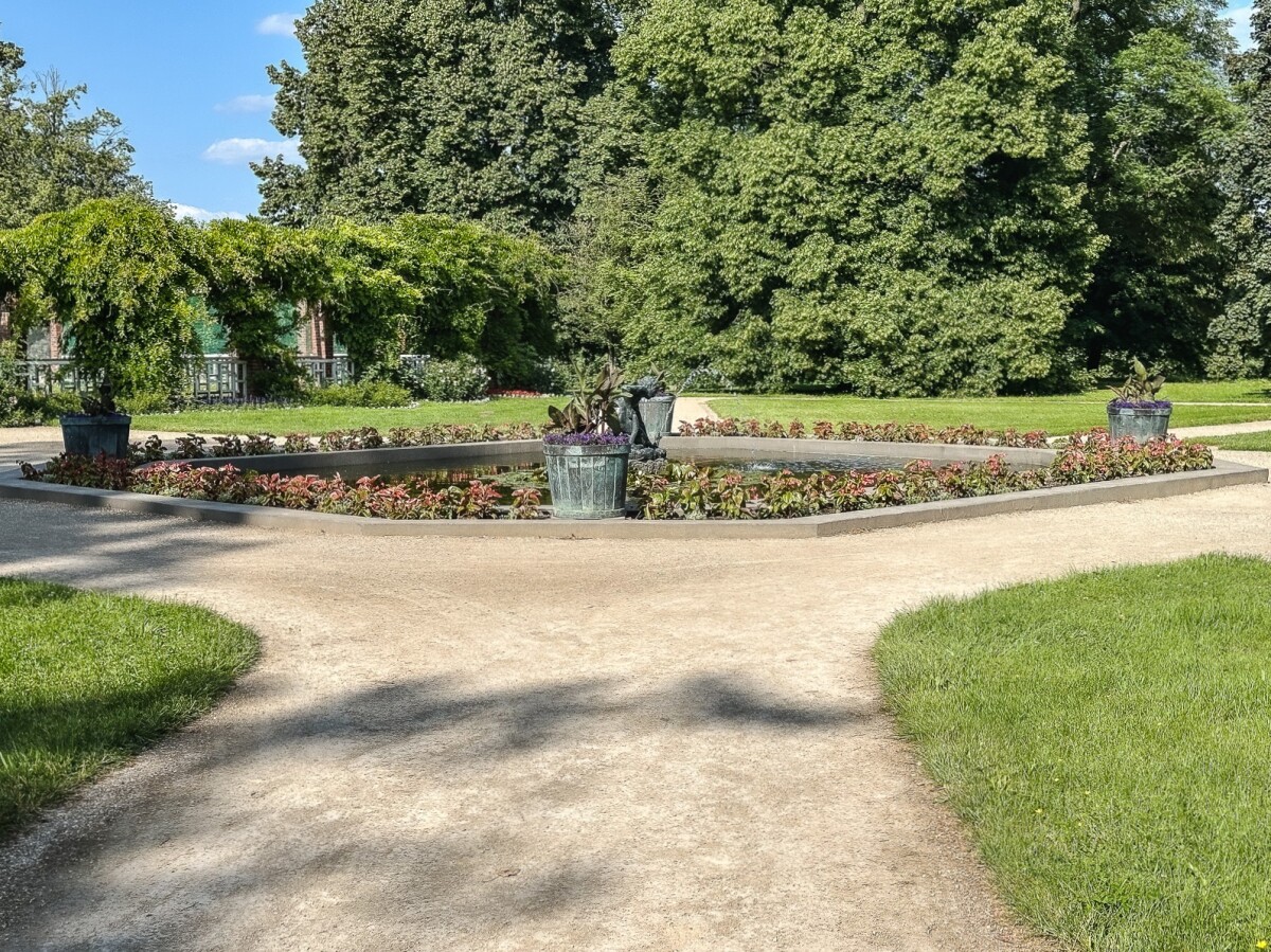 Rzeszów - Spacer po parku łańcuckiego Zamku