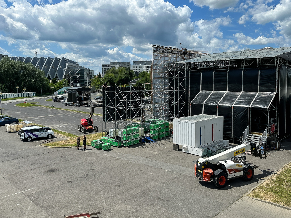 Rzeszów - Budowa sceny Koncertu Głównego ESK 2025