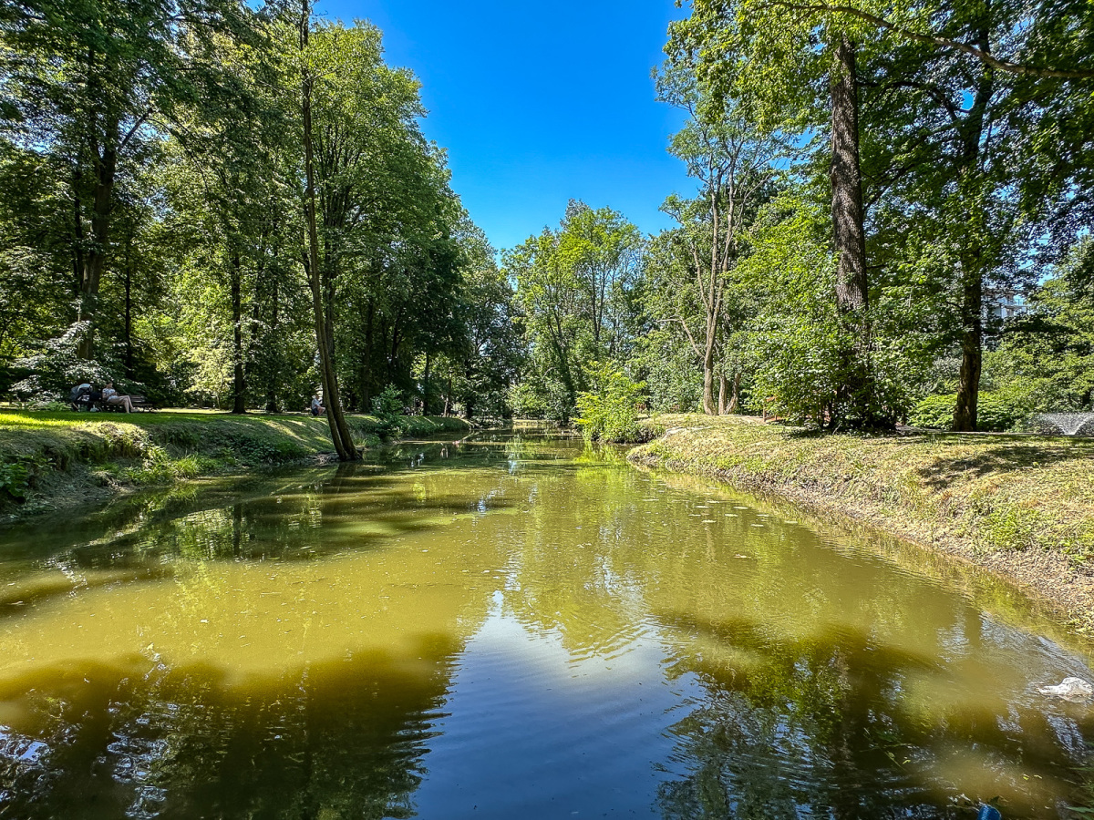 Rzeszów - Lato w zrewitalizowanym parku na osiedlu Słocina [lipiec 2025]