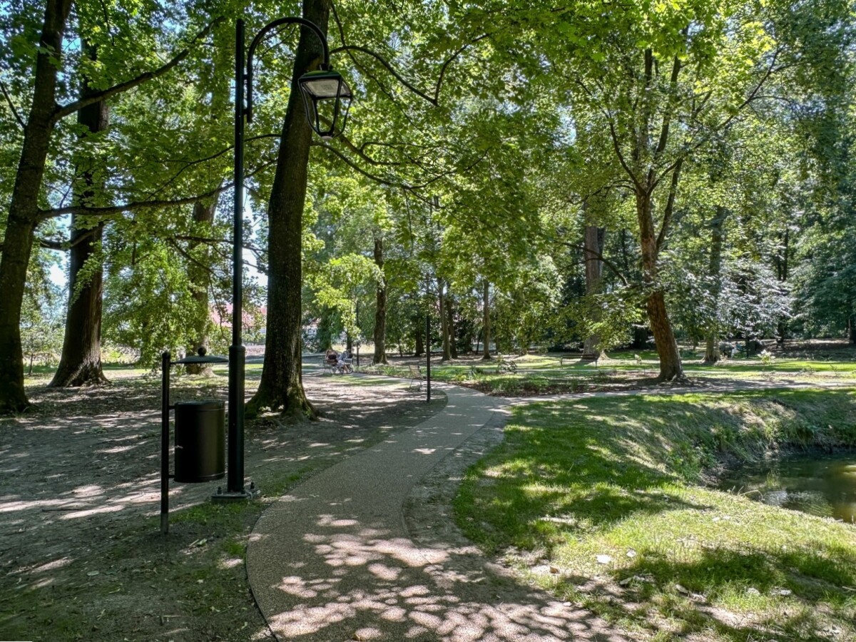Rzeszów - Lato w zrewitalizowanym parku na osiedlu Słocina [lipiec 2025]