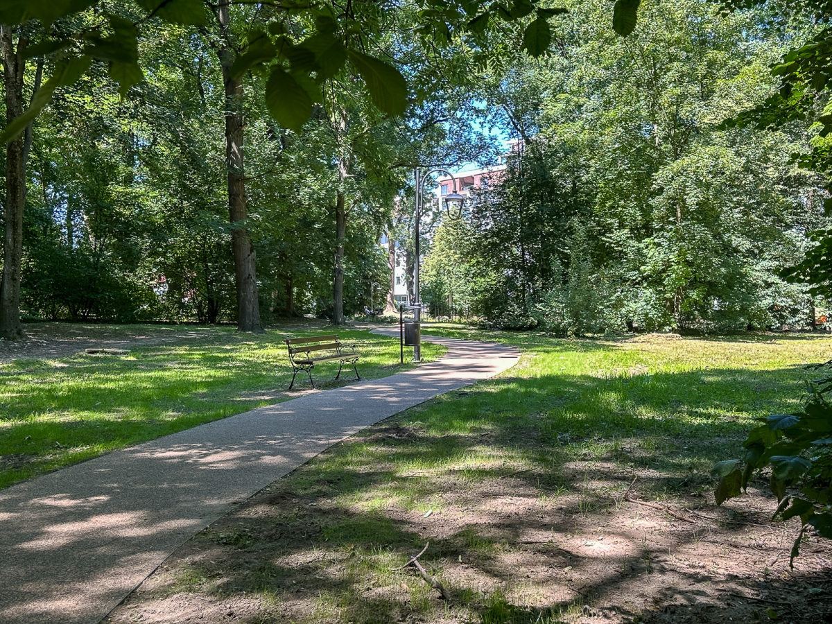 Rzeszów - Lato w zrewitalizowanym parku na osiedlu Słocina [lipiec 2025]