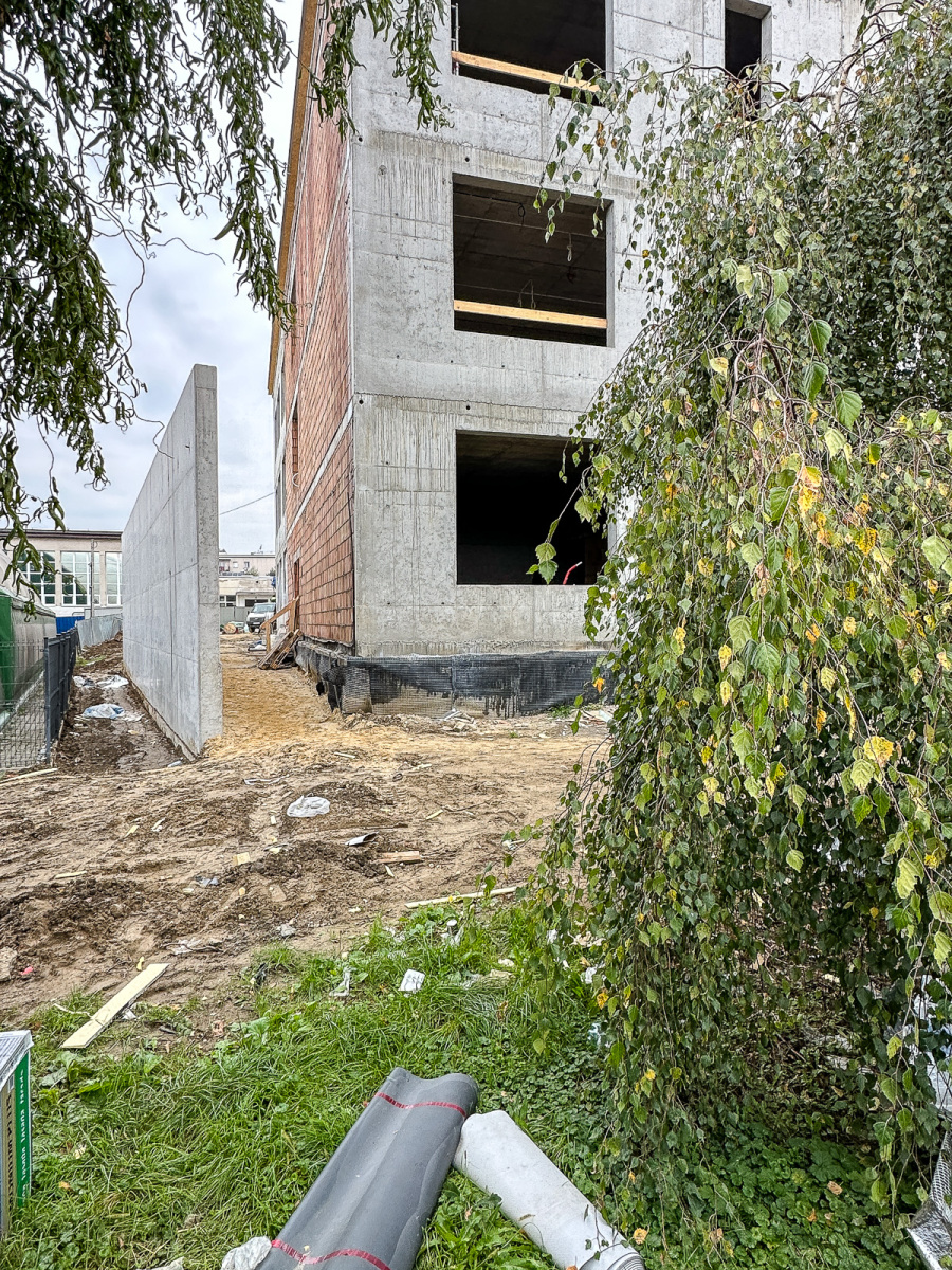Rzeszów - Rozbudowa Szkoły Podstawowej nr 21 przy ul. Miodowej [Październik 2025]