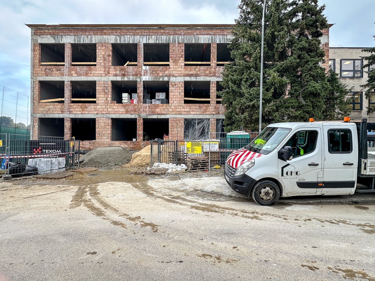 Rzeszów - Rozbudowa Szkoły Podstawowej nr 21 przy ul. Miodowej [Październik 2025]