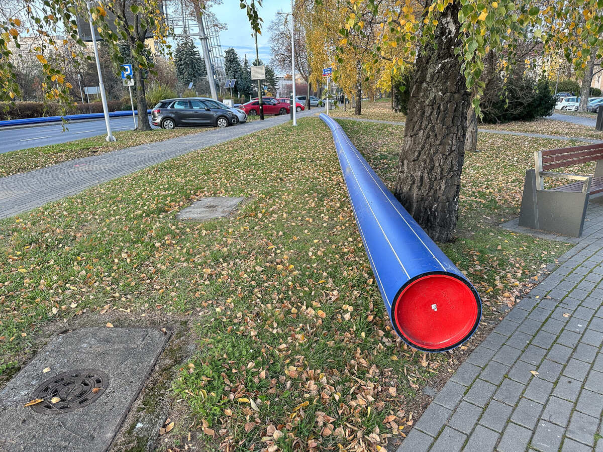 Rzeszów - Przygotowywanie terenu pod budowę biurowca Corner Point [listopad 2025]