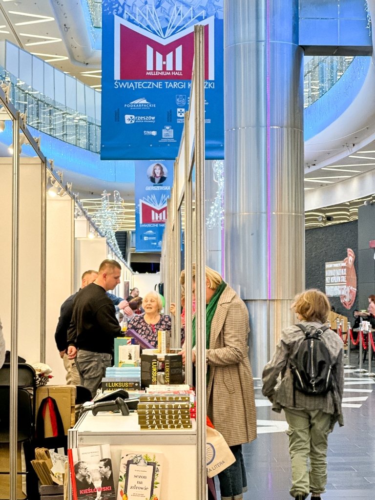 Rzeszów - Świąteczne Targi Książki 2025 w Rzeszowie