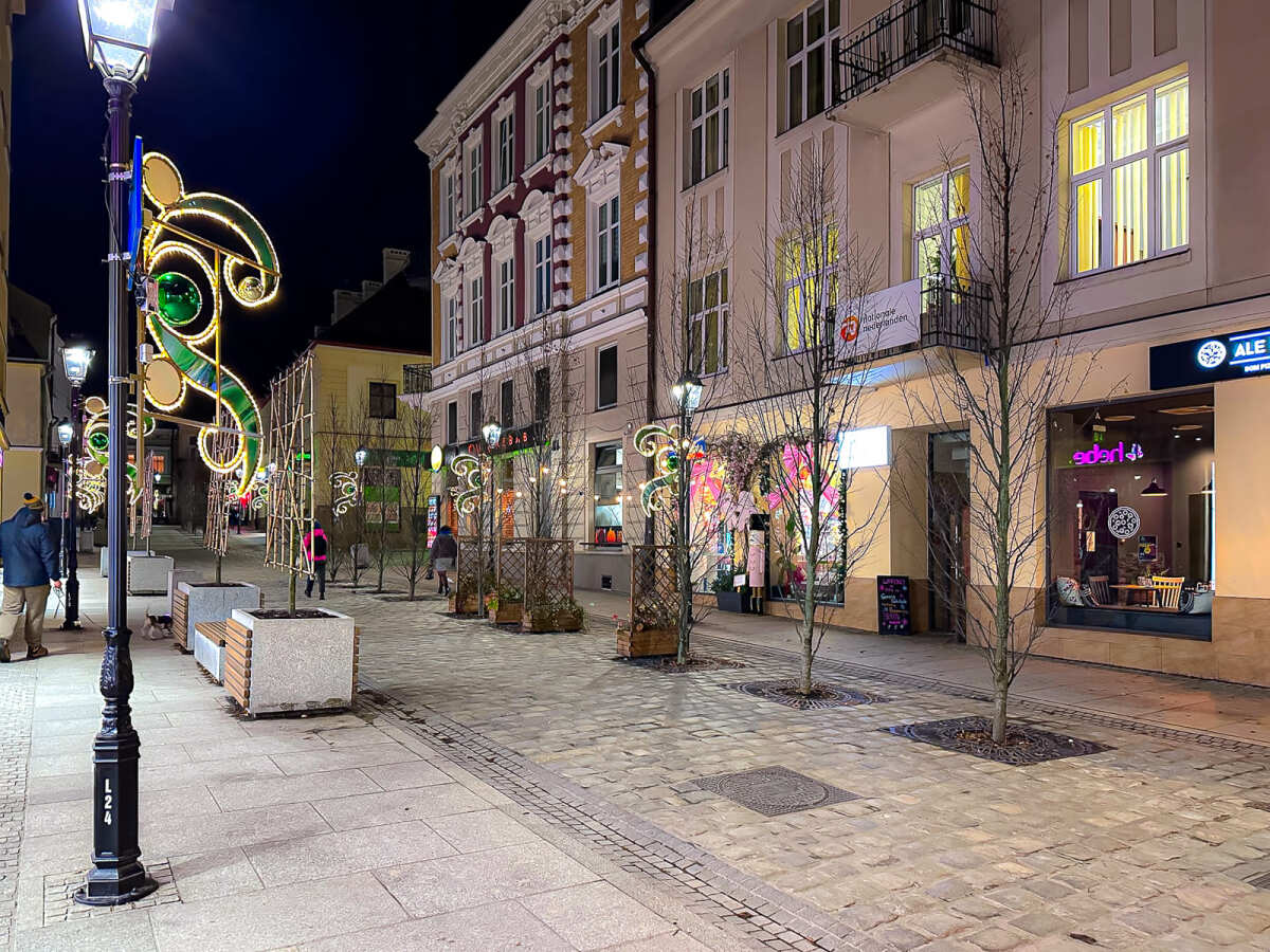 Rzeszów - Świąteczne oświetlenie Rzeszowa w sezonie 2025 / 2026