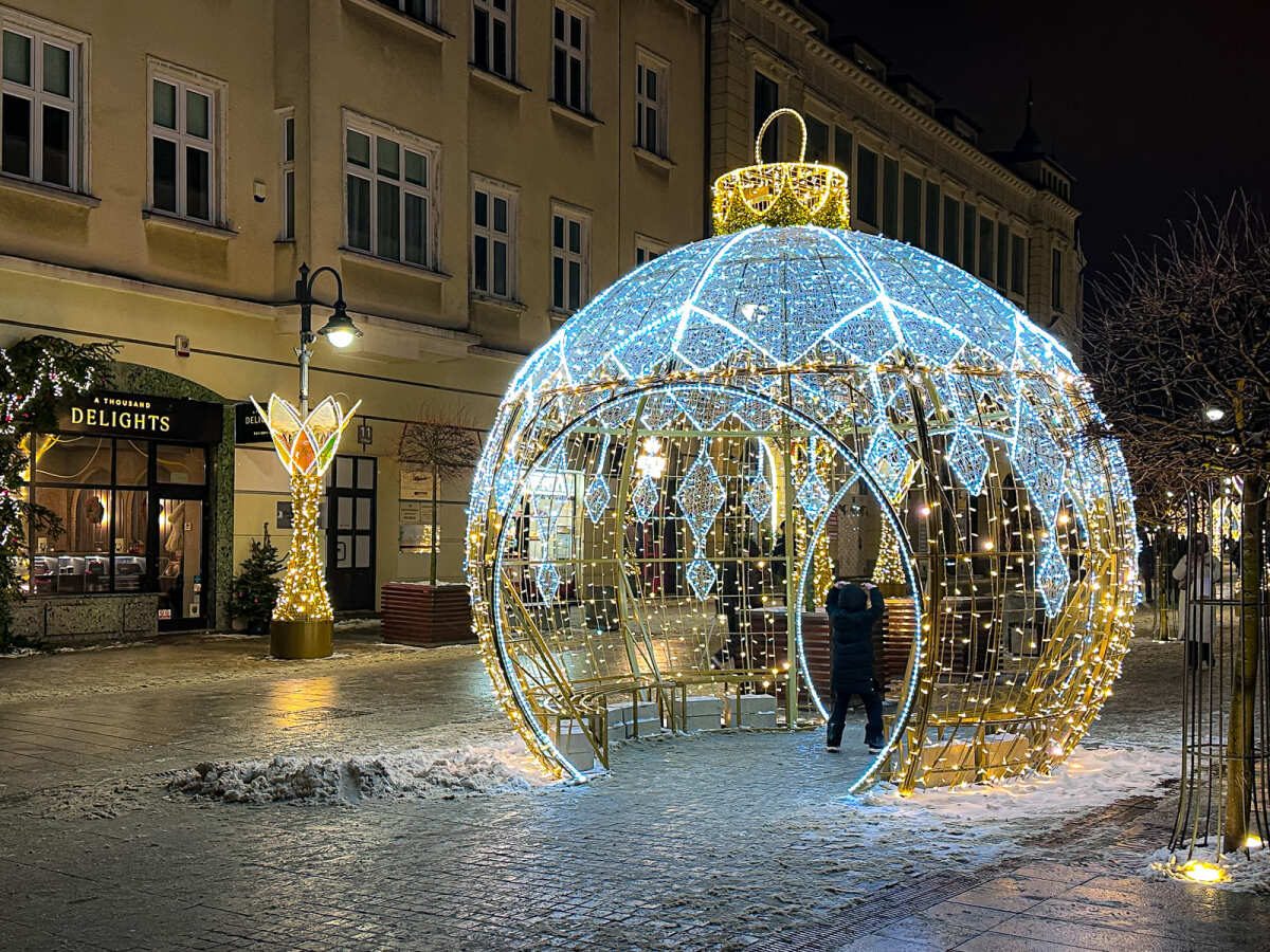 Rzeszów - Świąteczne oświetlenie Rzeszowa w sezonie 2025 / 2026