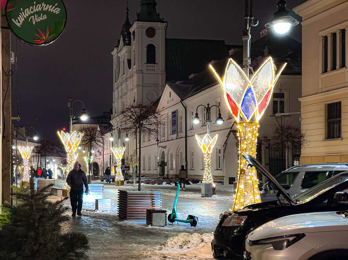 Rzeszów - Świąteczne oświetlenie Rzeszowa w sezonie 2025 / 2026