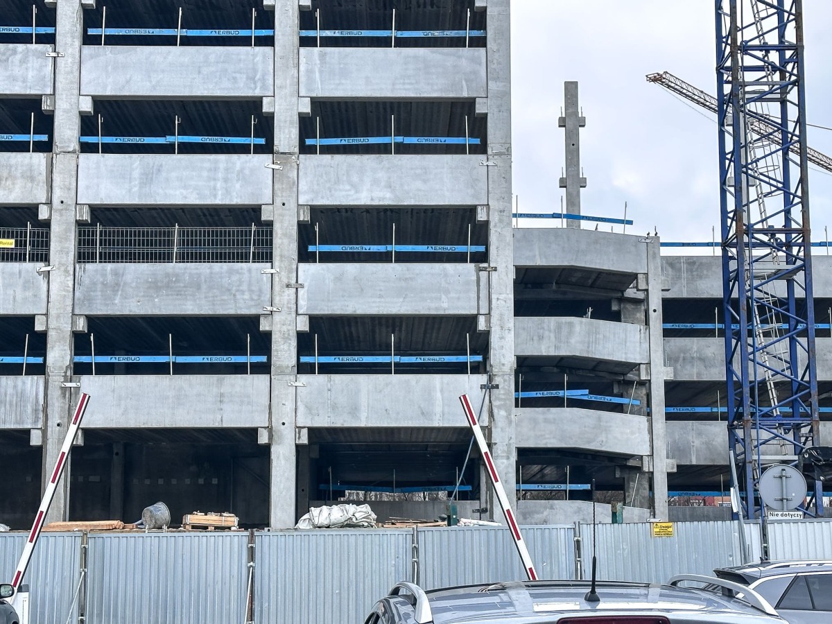 Rzeszów - Budowa piętrowego parkingu i lądowiska przy KSW nr 2 w Rzeszowie [luty 2026]